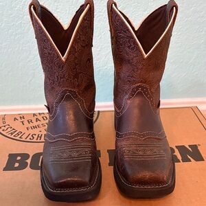 Brown Western Ankle Boots| size 9B by Justin Gypsy